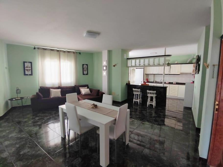 Cheyma Home 3º: Amplio Apartamento En Alcala 외부 사진
